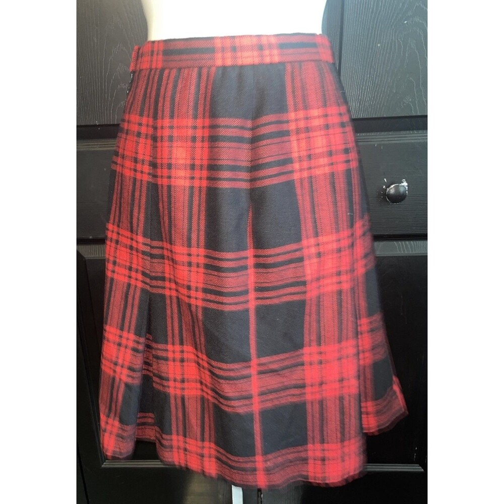 Nipon Studio Petite Skirt Womens 6P Red Black Plaid Pleated Wool Blend Mini